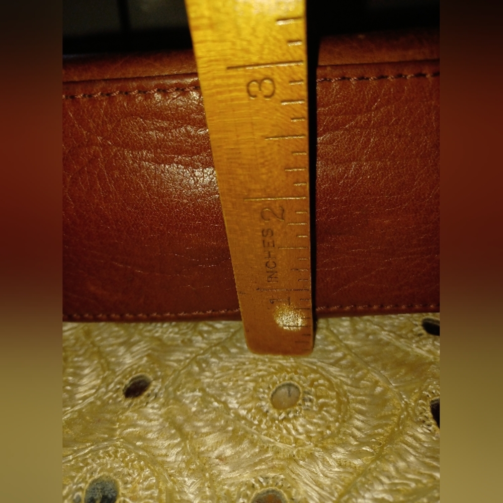 Margot Brown Leather Crossbody Bag - Picture 6 of 8